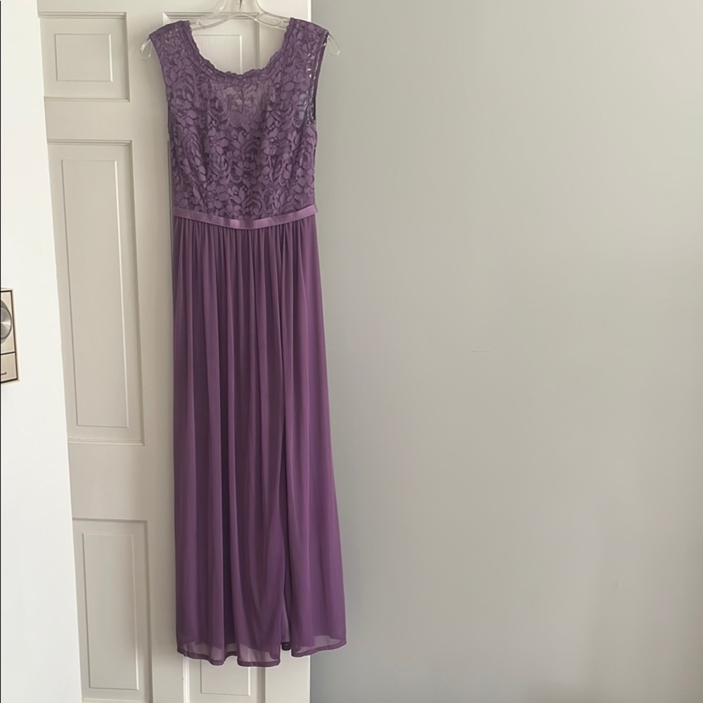 David's Bridal Wisteria gown size 0